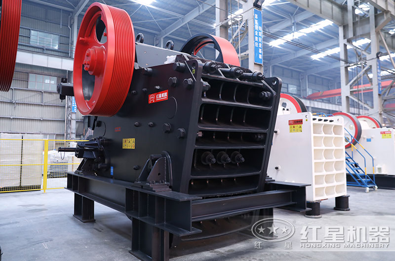 顎式頁(yè)巖破碎機(jī)圖片 顎式頁(yè)巖破碎機(jī)圖片