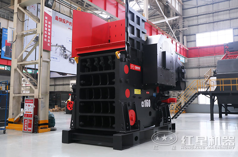 礦石破碎機(jī)多少錢一臺？大型機(jī)器型號